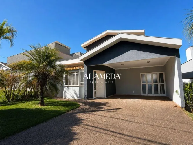 Casa com 3 quartos sendo 1 suíte para alugar, 200 m² por R$ 6.000/mês - H.U. - Londrina/PR