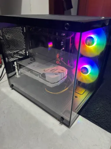 Pc gamer + mesa + Cadeira LEIA