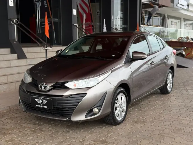 Toyota Yaris XL Sedan 1.5 Flex 16V 4P Aut. 2019