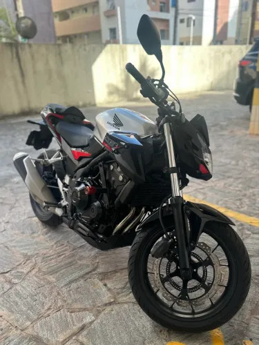 Honda CB500F 