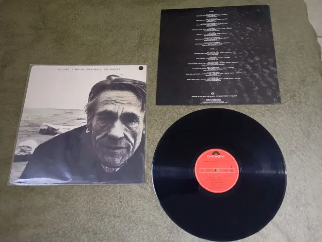 LP Disco Vinil THE CURE com Encarte THE SINGLES