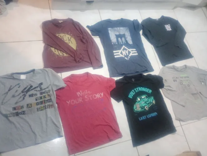 Lote de roupas de menino tamanho 12