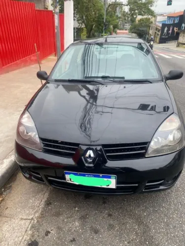 Renault Clio Hi-flex 1.0 16V 3P 2011