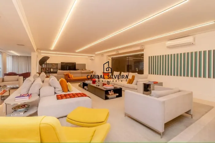 Apartamento Nobre de Alto Padrão em Perdizes com Acabamento Fino