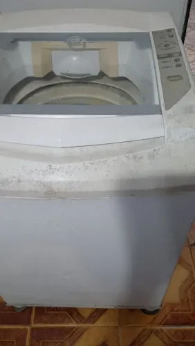 Máquina de lavar roupa Brastemp 10 kg três meses de garantia retirar no endereço.