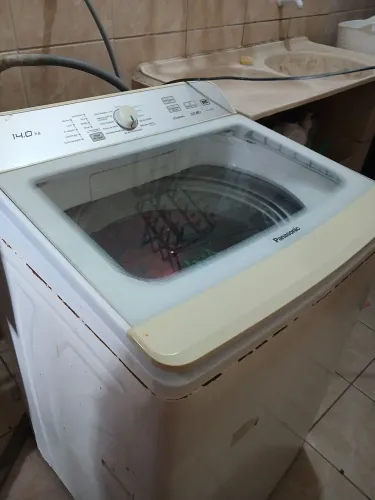 VENDO MÁQUINA DE LAVAR