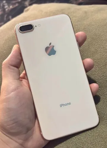 iPhone 8 Plus Rose