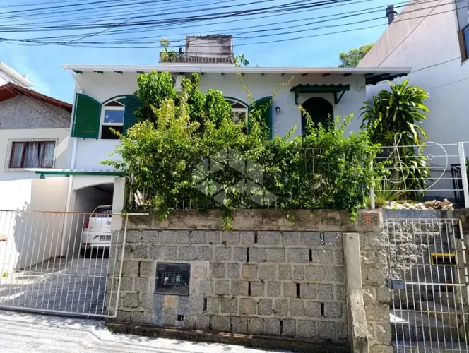 Casa Residencial 92.25M² - para Alugar