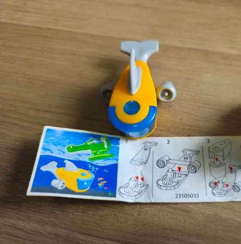 1 - Brinquedo Antigo Kinder Ovo anos 70/80/90 - Acompanha folheto (BPZ)