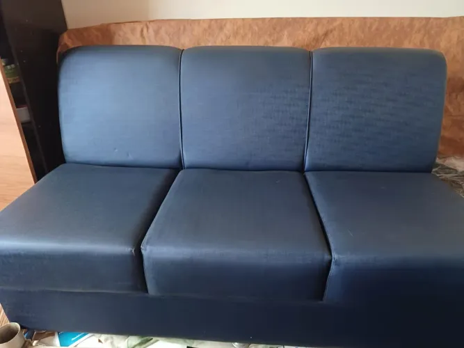 SOFÁ _IDEAL PARA ESPAÇOS PEQUENOS