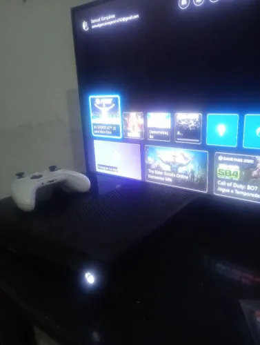 Vende-se um Xbox one mais informações *57