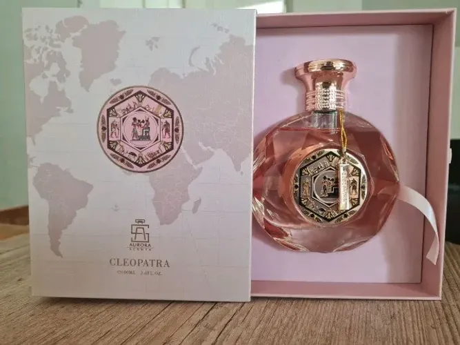 perfume cleopatra aurora 100ml arabe. perfeito. almiscarado. baunilha.