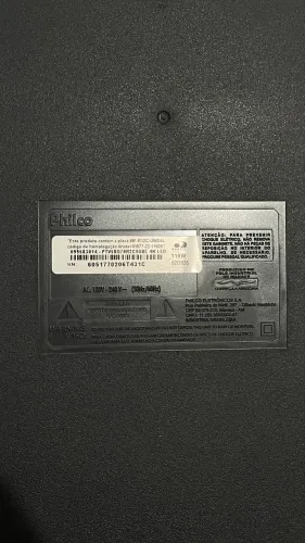 TV Philco 58? para retirada de peças - Tela quebrada