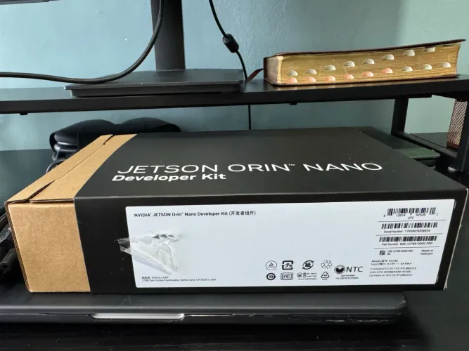 NVIDIA Jetson Orin Nano 8GB Developer Kit + SanDisk 256GB