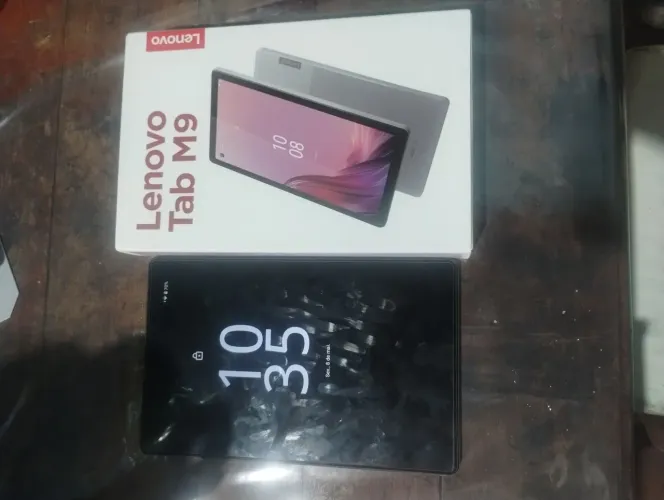 Tablet lenovo M9 