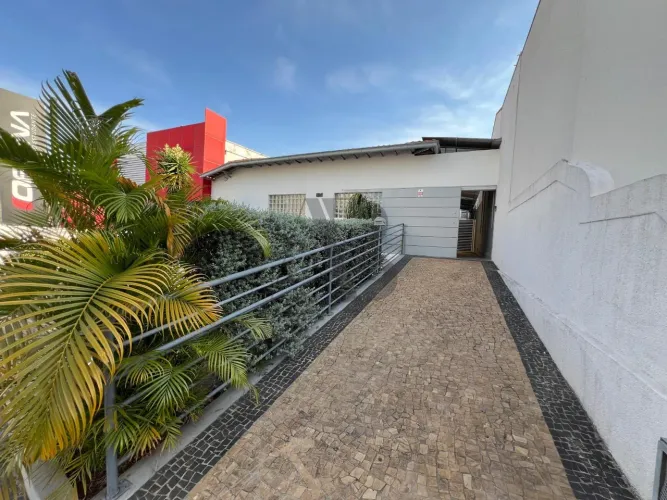 Imóvel Comercial à Venda/Locação - Localização Privilegiada em Campinas
