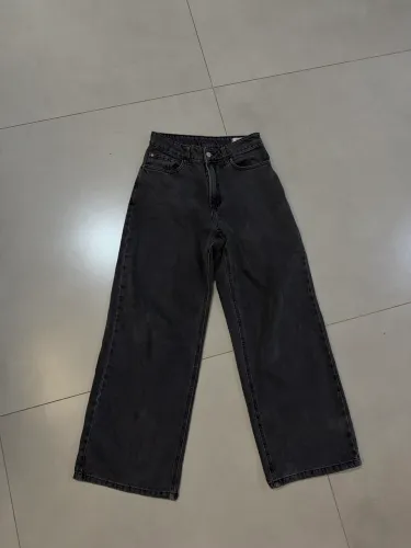 Calça wide leg preta renner