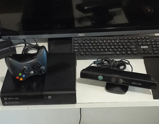 XBOX 360 SUPER SLIM 16GB DESBLOQUEADO RGH