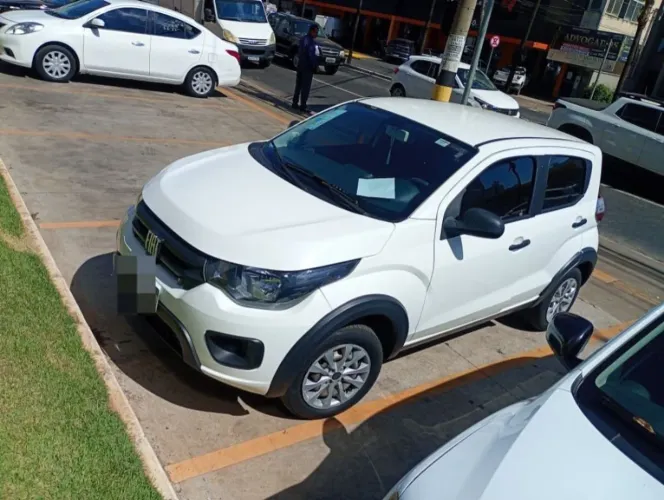 Fiat Mobi Like 1.0 Fire Flex 5P. 2023