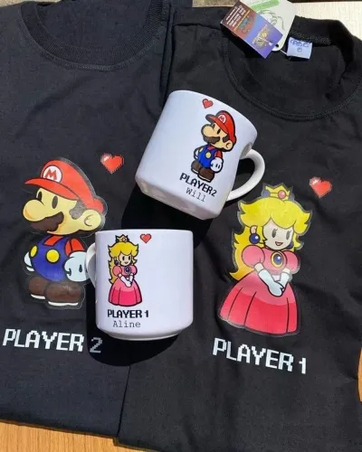 Kit de camisas + canecas personalizadas casal