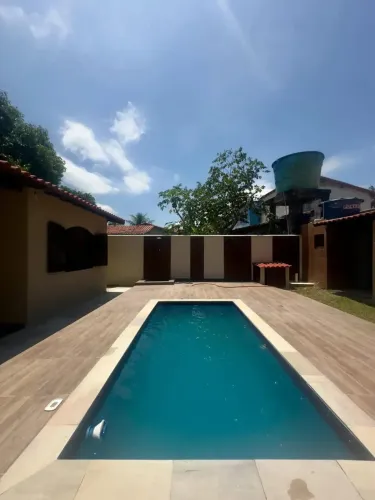 Casa com Piscina e Espaço Gourmet à Venda na Mumbuca Maricá/RJ Valor: R$ 450.000,00
