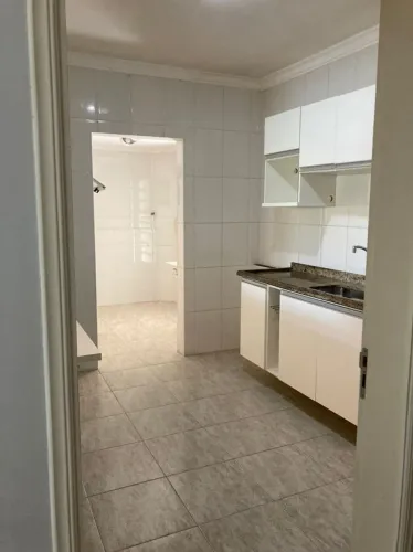 Apartamento Amplo e Bem Localizado em São Roque