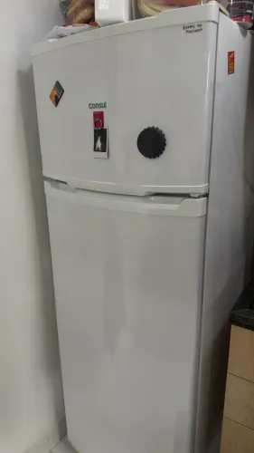 Geladeira Consul Duplex 340L Frost Free - Excelente Estado | 12x sem juros