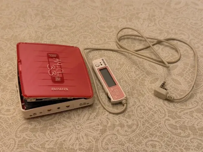 Aiwa AM-CL33 MiniDisc Player Rosa - Restaurado e Testado - Controle LCD Original