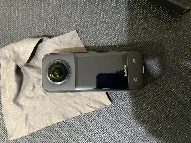 Camara insta360 x3