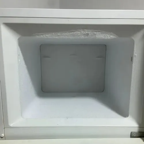 Vendo geladeira eletrolux, não entrego e aceito ofertas