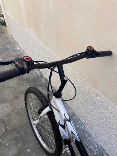 Bicicleta nova