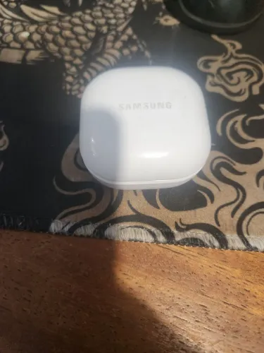 Fone Samsung buds fe (com defeito)
