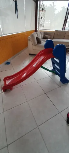 Escorregador 3 degraus infantil