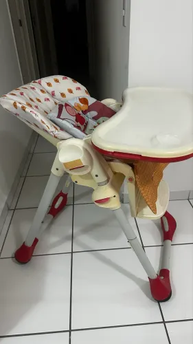 Cadeira de alimentação Chicco Polly 2 em 1
