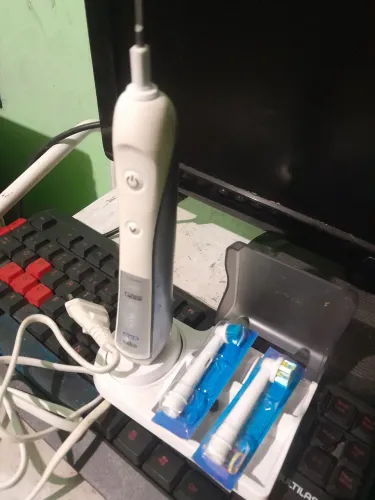 Escova  de dente  eletrica  