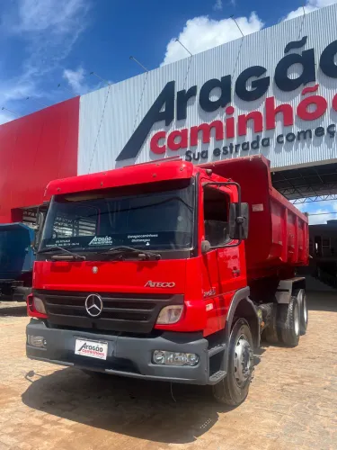 MERCEDES-BENZ Atego 2425 3-Eixos 2p (diesel)