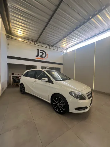 Mercedes-Benz Classe B 200 CGI 1.6 TB Sport 156cv AUT 2014
