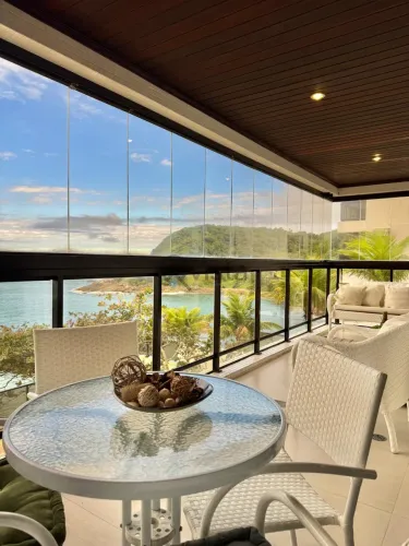 Apartamento à Venda na Enseada no Guarujá | Qvista inteligência imobiliário
