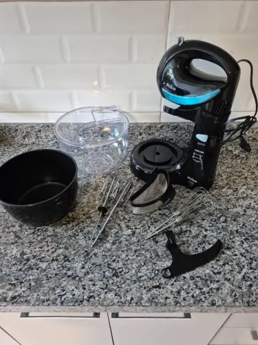 Batedeira Philco Paris Cristal Maxx Preta 350W 110V