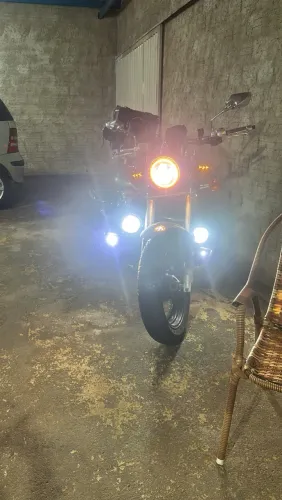 Moto Bulevard