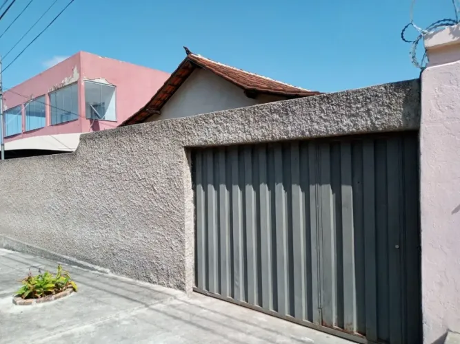 Casa à venda, 2 quartos, 4 vagas, São Pedro (Venda Nova) - Belo Horizonte/MG