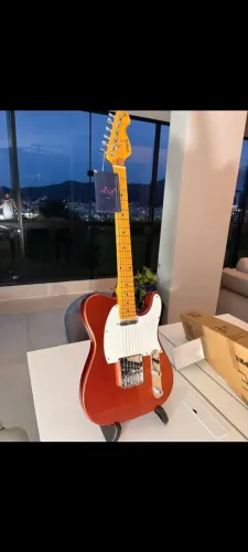 Guitarra Vega TL-2 Nova na caixa