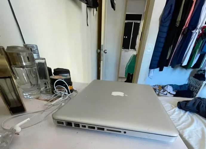 Macbook
