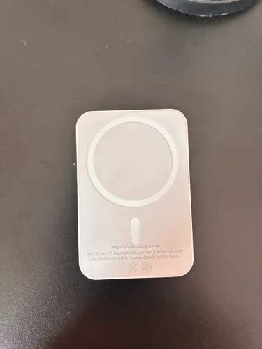 Carregador por indução apple