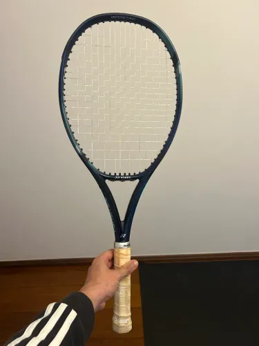Yonex Ezone 100 L3 2022 - Cushion de couro