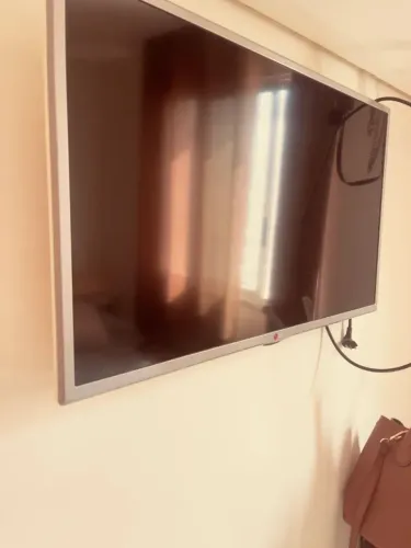 TV SMART LG - ANO de 2013 - perfeito estado