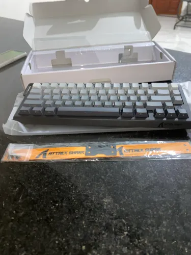 Teclado Attack shark gamer