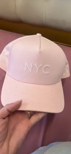 Boné rosa claro New Era