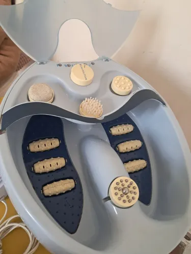 Hidromassageadora Pés Remington Foot SPA F7027 127v