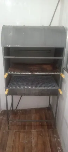 Churrasqueira grande